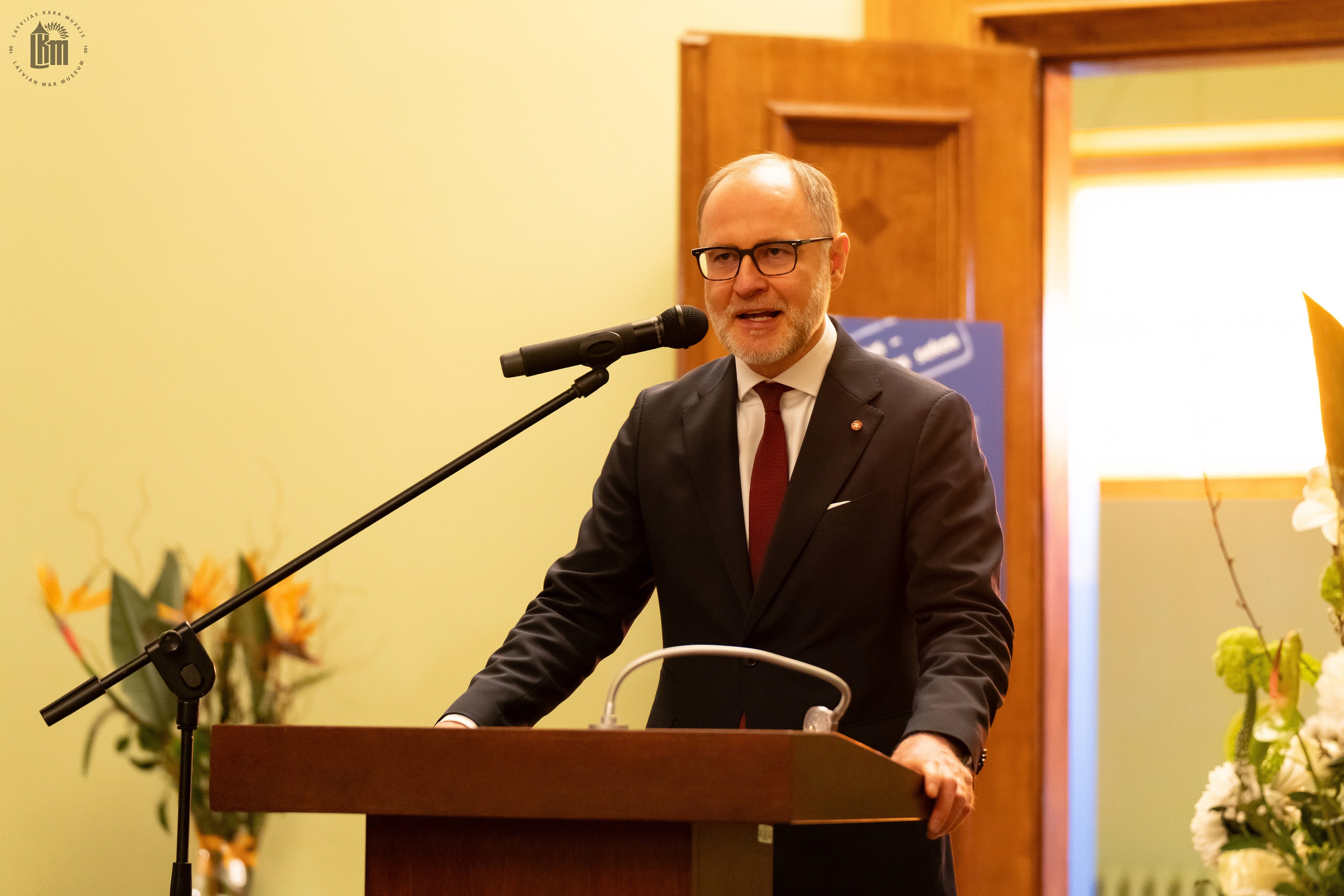 Izstādes “Message Follows – Ziņojums sekos” atklāšana