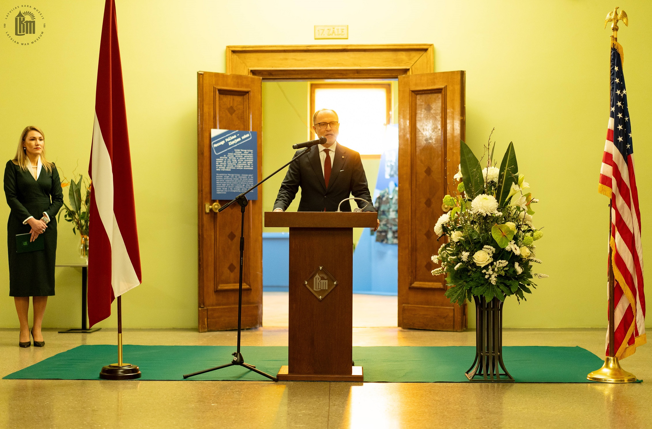Izstādes “Message Follows – Ziņojums sekos” atklāšana