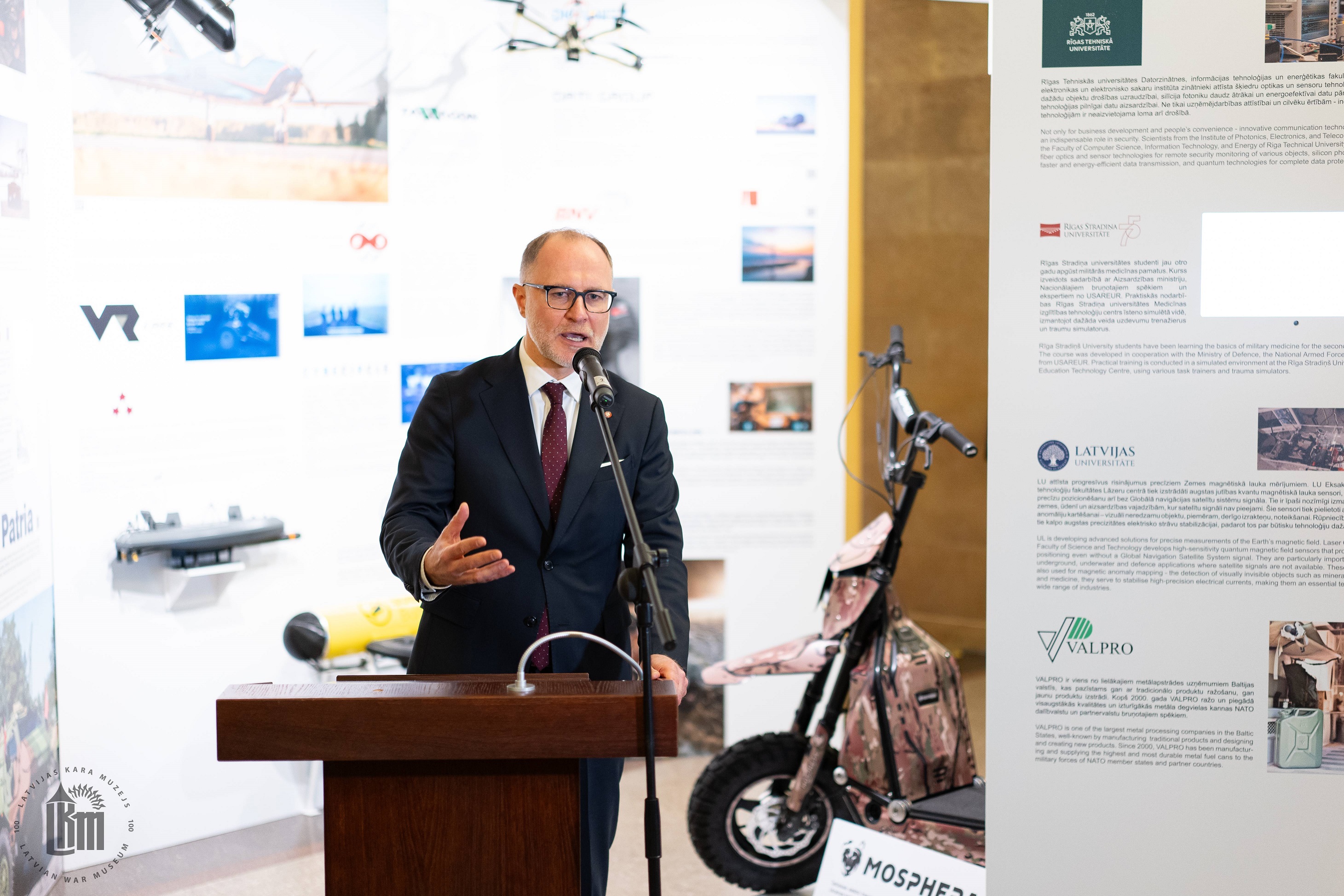 Latvijas Drošības un aizsardzības industriju federācijas izstādes atklāšana